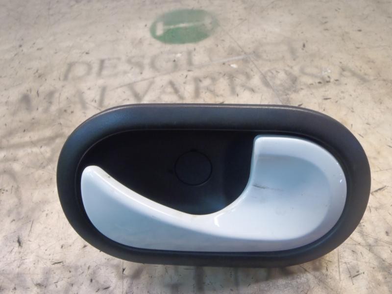 Recambio de maneta interior delantera derecha para renault clio iii business referencia OEM IAM   