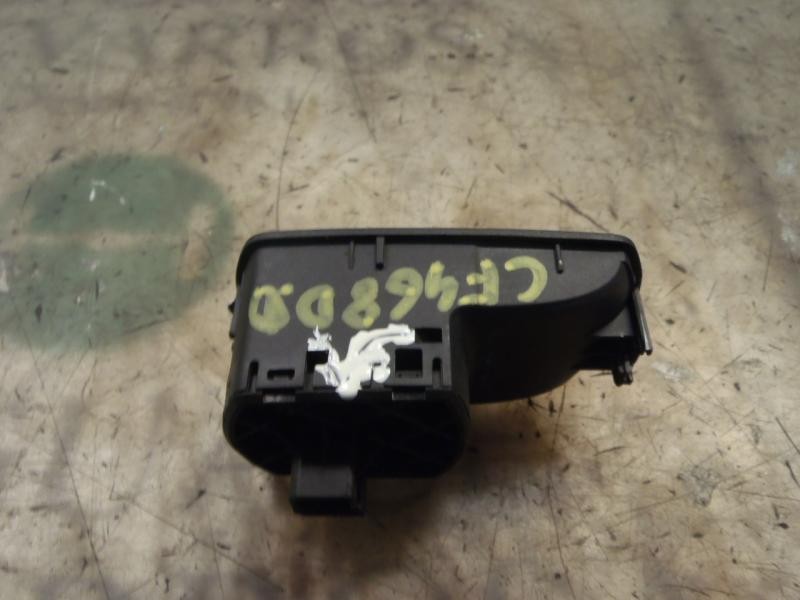 Recambio de mando elevalunas delantero derecho para opel corsa d cmon referencia OEM IAM   