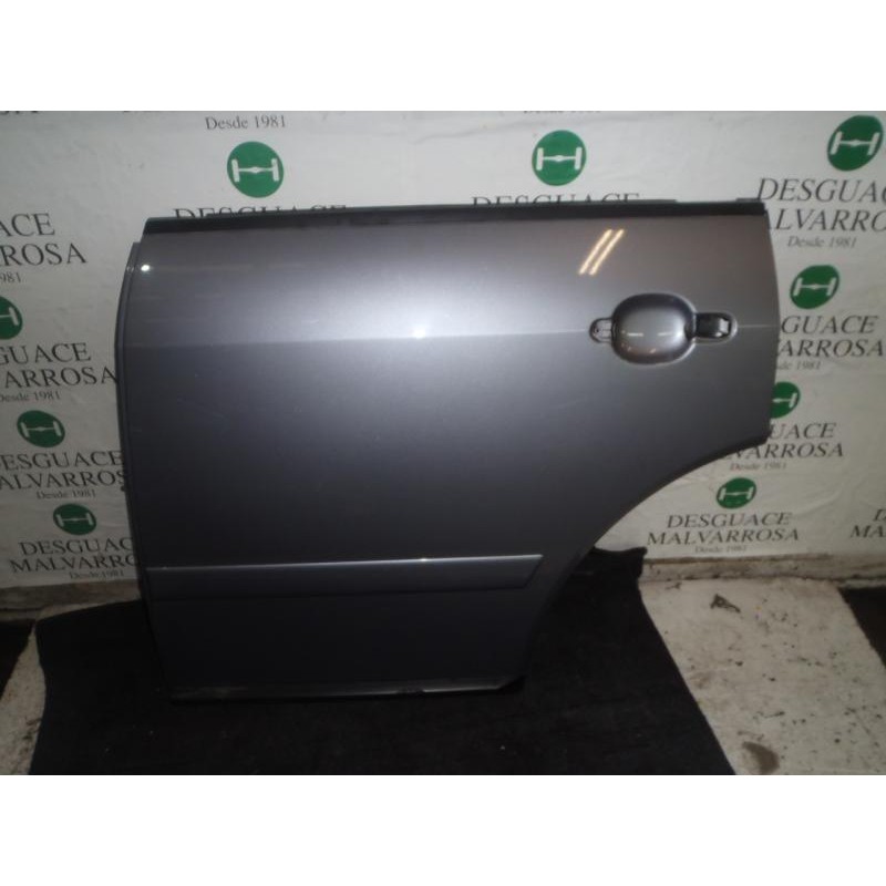 Recambio de puerta trasera izquierda para audi a2 (8z) 1.2 tdi referencia OEM IAM 8Z0833051  