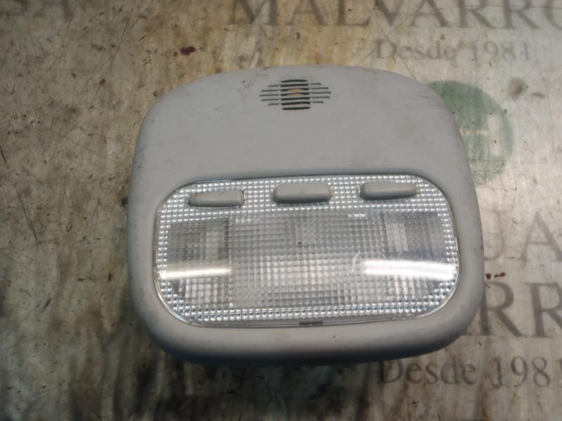 Recambio de piloto interior para peugeot 407 sr confort referencia OEM IAM   