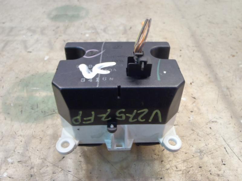 Recambio de mando multifuncion para ford escort berl./turnier atlanta berlina referencia OEM IAM   