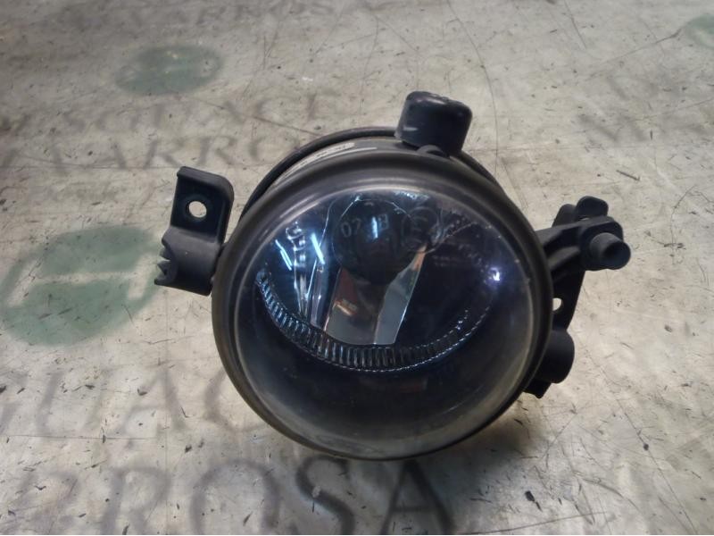 Recambio de faro antiniebla derecho para ford focus c-max (cap) ambiente (d) referencia OEM IAM   
