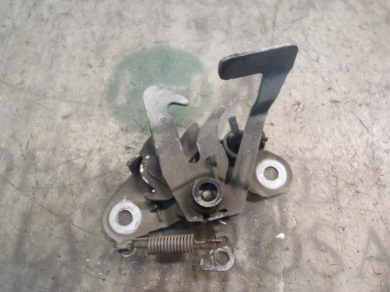 Recambio de cerradura capot para citroën berlingo 2.0 hdi 800 furg. referencia OEM IAM   