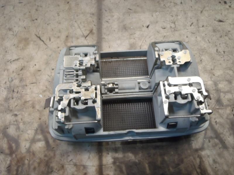 Recambio de piloto interior para opel meriva 1.7 16v cdti cat referencia OEM IAM   