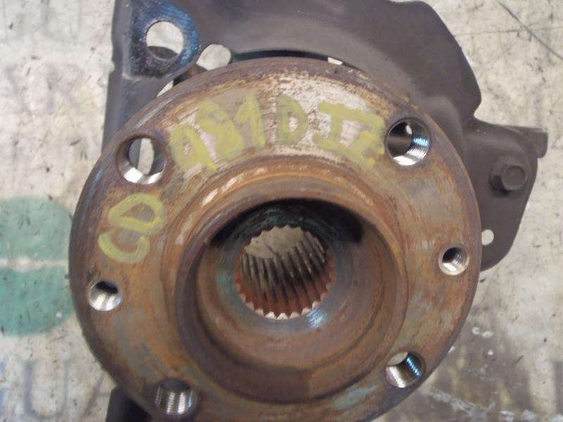 Recambio de mangueta delantera izquierda para fiat punto berlina (188) 1.3 16v multijet feel referencia OEM IAM 46528917  