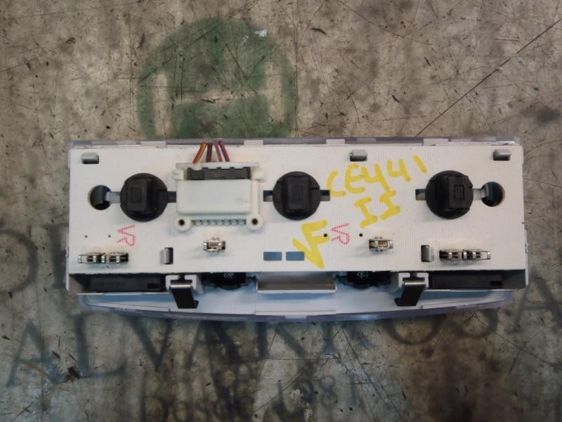 Recambio de piloto interior para bmw serie 5 berlina (e60) 530i referencia OEM IAM 63316962057  