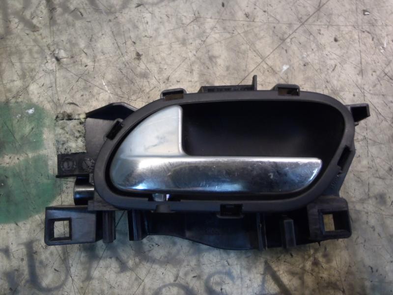 Recambio de maneta interior trasera izquierda para citroën c3 picasso 1.4 16v referencia OEM IAM 9143T1  