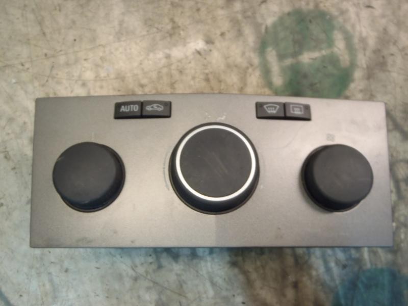 Recambio de motor calefaccion para opel astra h berlina cosmo referencia OEM IAM   