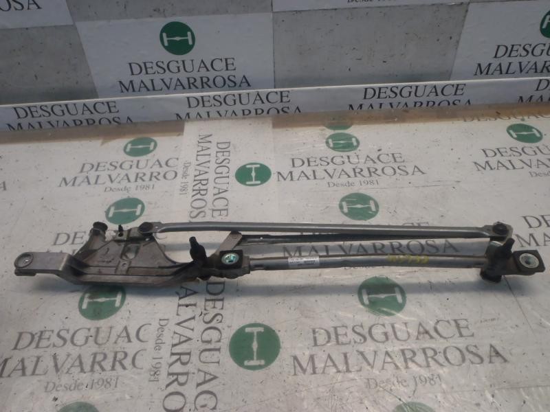 Recambio de articulacion limpia delantero para ford focus turnier (cb4) trend referencia OEM IAM 1704580  