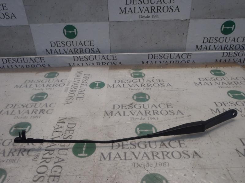 Recambio de brazo limpia delantero derecho para ford focus turnier (cb4) trend referencia OEM IAM 1731536  