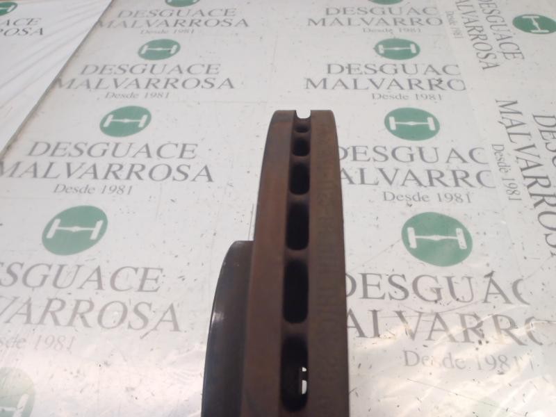 Recambio de disco freno delantero para ford focus turnier (cb4) trend referencia OEM IAM 1734696  