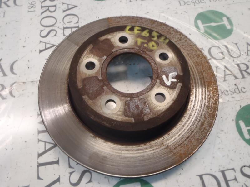 Recambio de disco freno trasero para ford focus turnier (cb4) trend referencia OEM IAM 1748745  