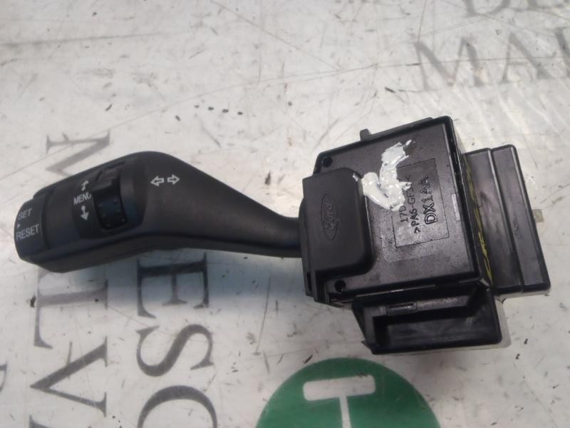 Recambio de mando intermitentes para ford focus turnier (cb4) trend referencia OEM IAM 1362588 4M5T13335BD 