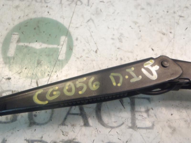 Recambio de brazo limpia delantero izquierdo para opel astra h berlina cosmo referencia OEM IAM   