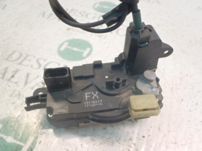 Recambio de cerradura puerta delantera derecha para opel astra h berlina cosmo referencia OEM IAM   