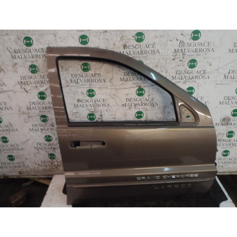 Recambio de puerta delantera derecha para jeep gr.cherokee (wj/wg) 3.1 td laredo referencia OEM IAM   