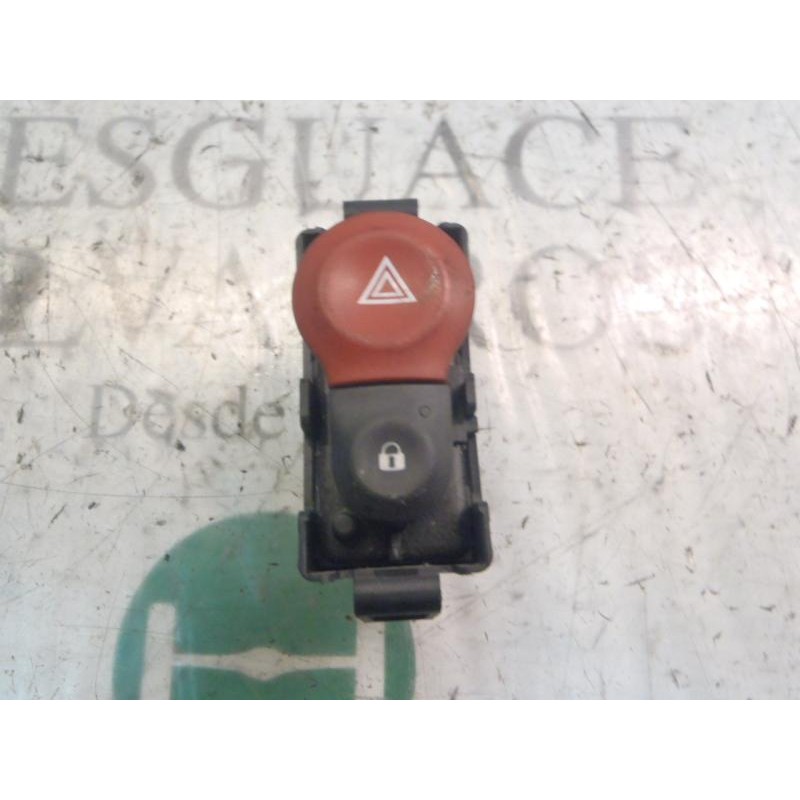 Recambio de warning para renault kangoo 1.5 dci diesel cat referencia OEM IAM   