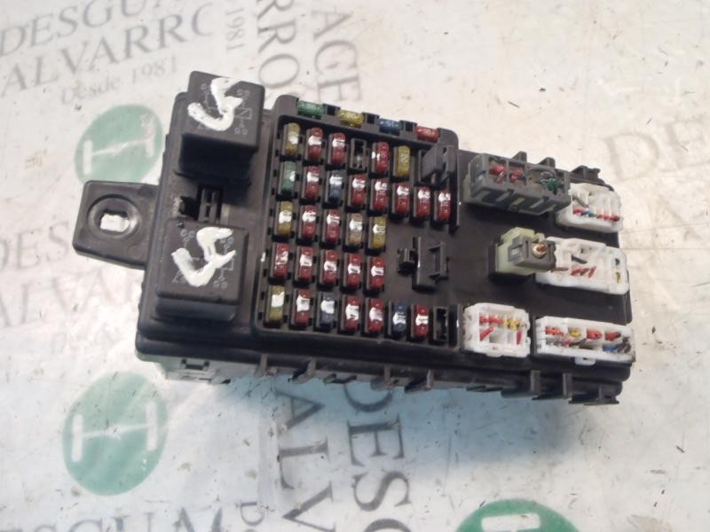 Recambio de caja reles / fusibles para hyundai santa fe (sm) 2.4 gls referencia OEM IAM 9118826100 9540026500 