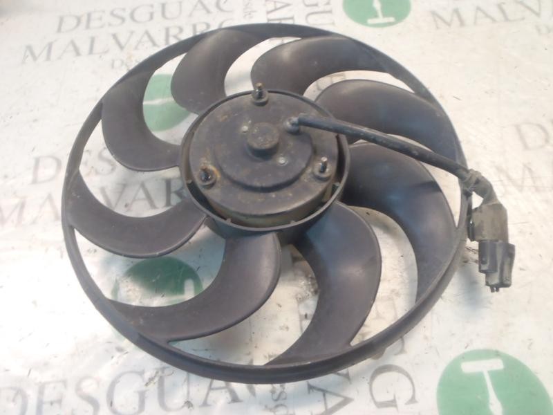Recambio de electroventilador para hyundai santa fe (sm) 2.4 gls referencia OEM IAM 2523138000  