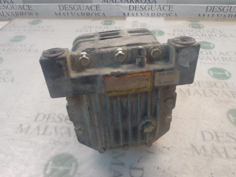 Recambio de diferencial trasero para hyundai santa fe (sm) 2.4 gls referencia OEM IAM 5300039011 SWBB618L 