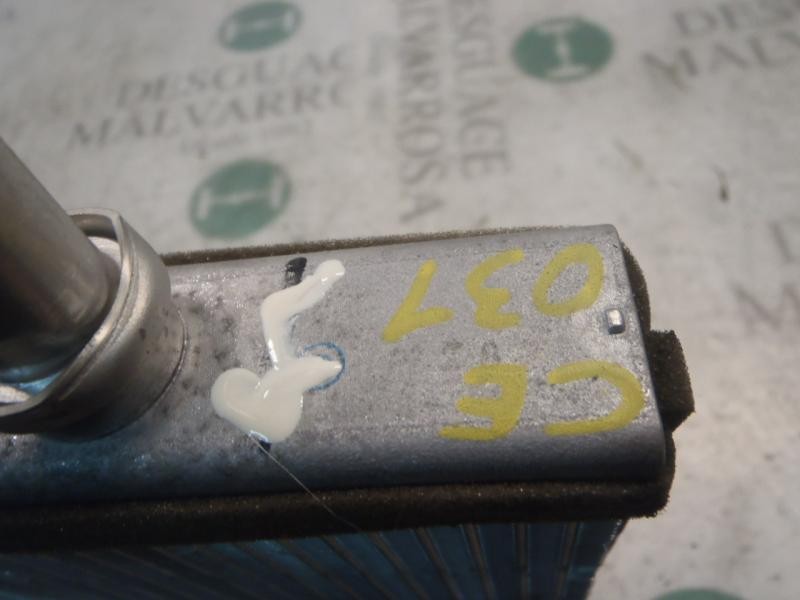 Recambio de radiador calefaccion / aire acondicionado para mitsubishi outlander (cu0w) 2.0 4wd referencia OEM IAM MR568599  