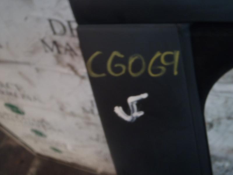 Recambio de puerta delantera derecha para opel vectra c berlina comfort referencia OEM IAM   