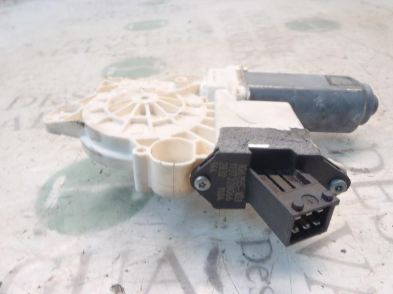 Recambio de motor elevalunas trasero derecho para opel vectra c berlina comfort referencia OEM IAM   