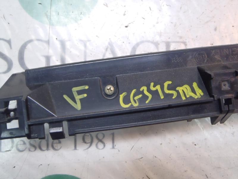 Recambio de piloto trasero central para peugeot 807 sr pack referencia OEM IAM   