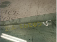 Recambio de cristal puerta trasero izquierdo para alfa romeo 166 2.4 jtd 20v distinctive referencia OEM IAM 60621437   2