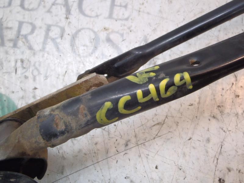 Recambio de articulacion limpia delantero para kia rio 1.4 ex1 referencia OEM IAM 981201G000  