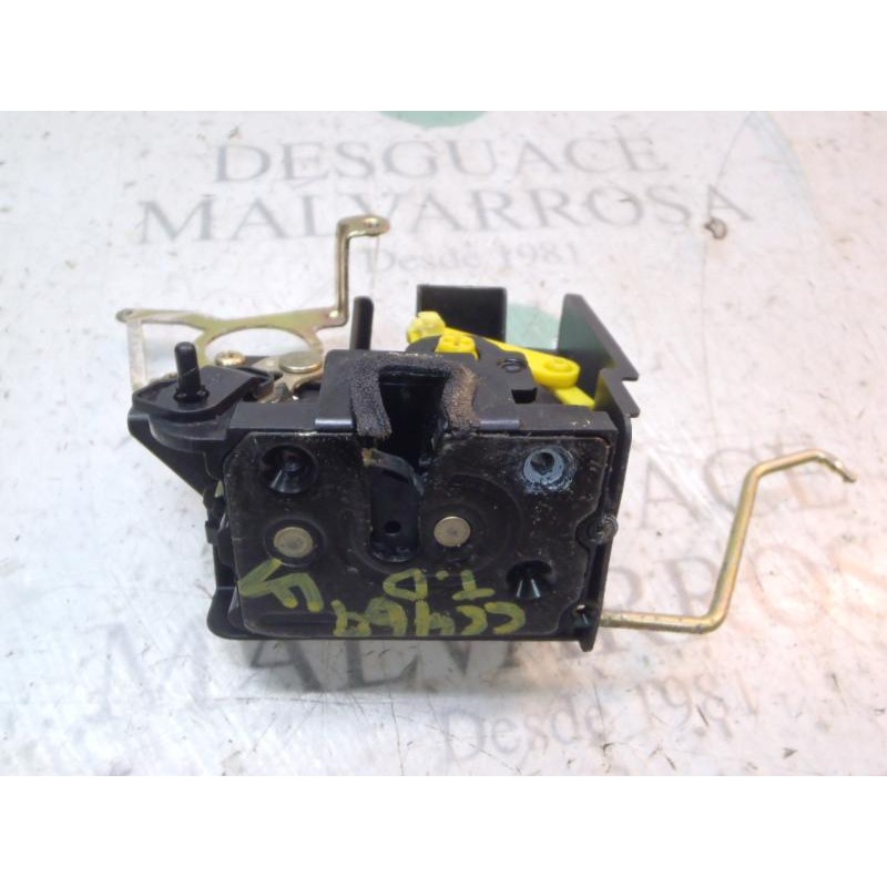 Recambio de cerradura puerta trasera derecha para kia rio 1.4 ex1 referencia OEM IAM 814221G000  