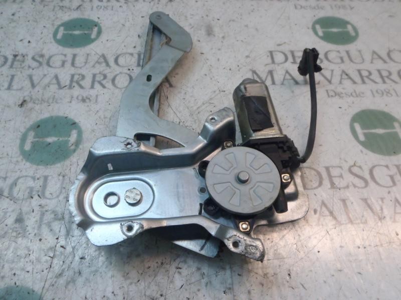 Recambio de elevalunas trasero derecho para land rover discovery (lt) td5 es referencia OEM IAM   