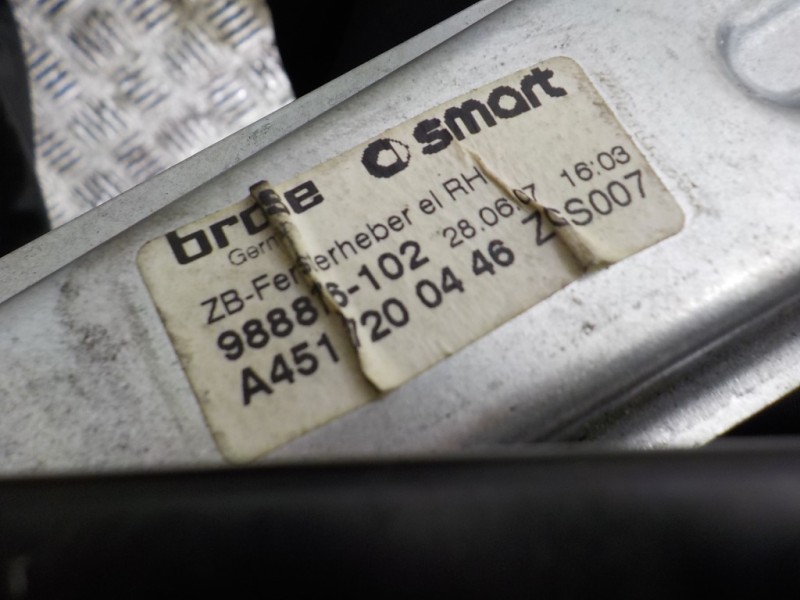 Recambio de elevalunas delantero derecho para smart coupe fortwo coupe (62kw) referencia OEM IAM A4517200646 A4517200846 