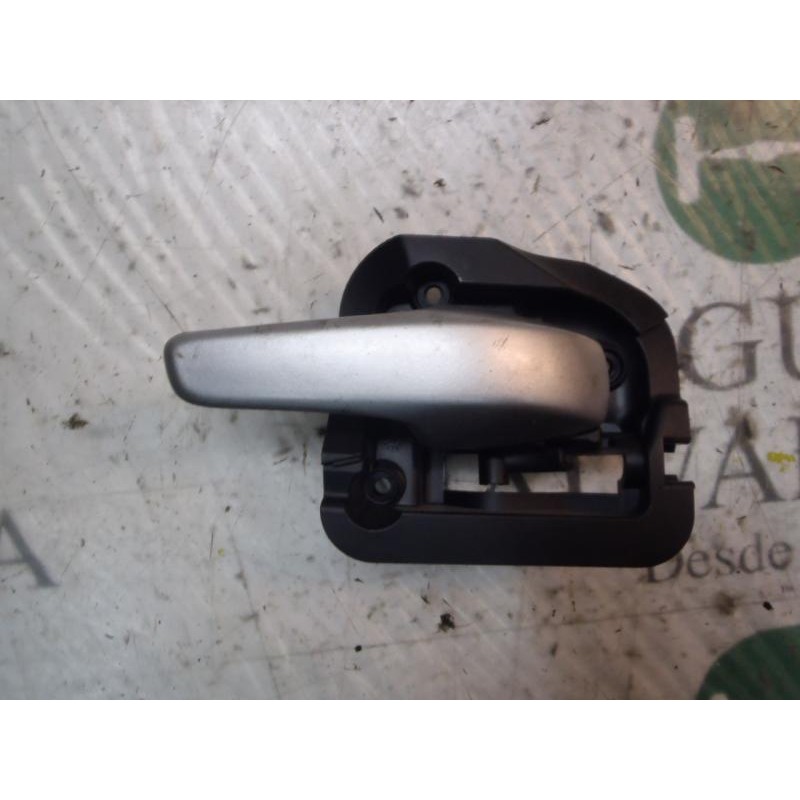 Recambio de maneta interior delantera derecha para smart coupe fortwo coupe (62kw) referencia OEM IAM A4517200275C22A  