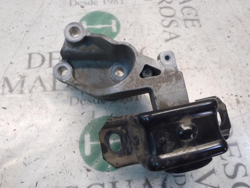 Recambio de soporte motor izquierdo para smart coupe fortwo coupe (62kw) referencia OEM IAM A1322200048  