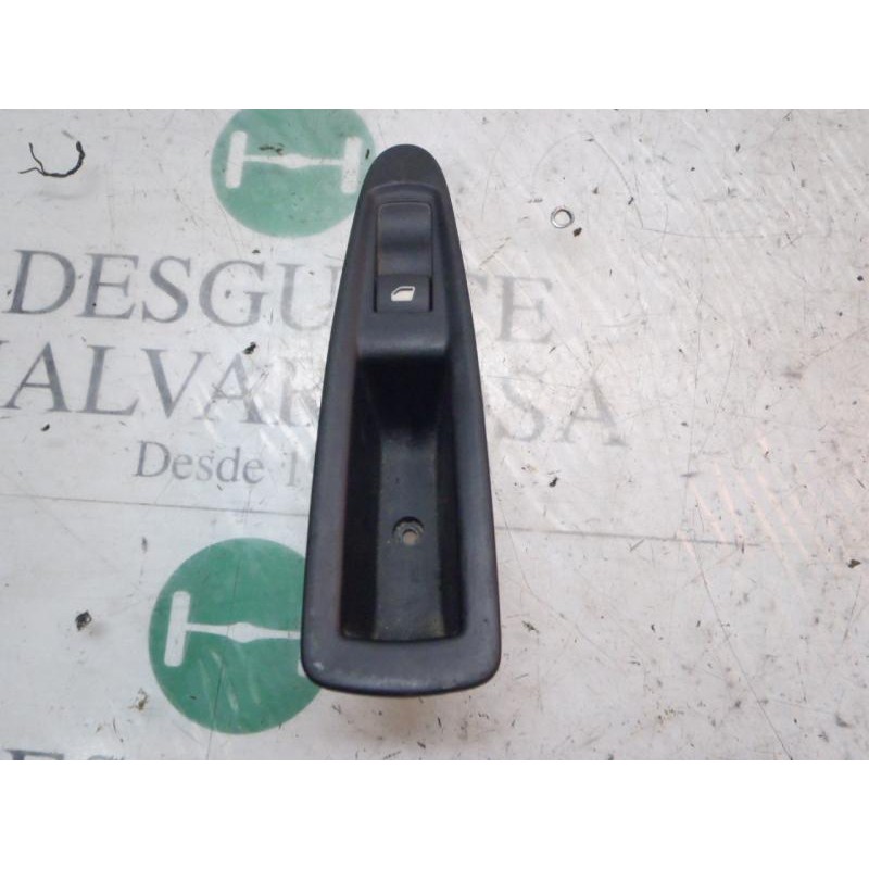 Recambio de mando elevalunas trasero izquierdo para citroën c4 berlina exclusive referencia OEM IAM 6554HJ  