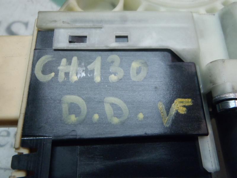 Recambio de motor elevalunas delantero derecho para citroën c4 berlina exclusive referencia OEM IAM 9222AX  