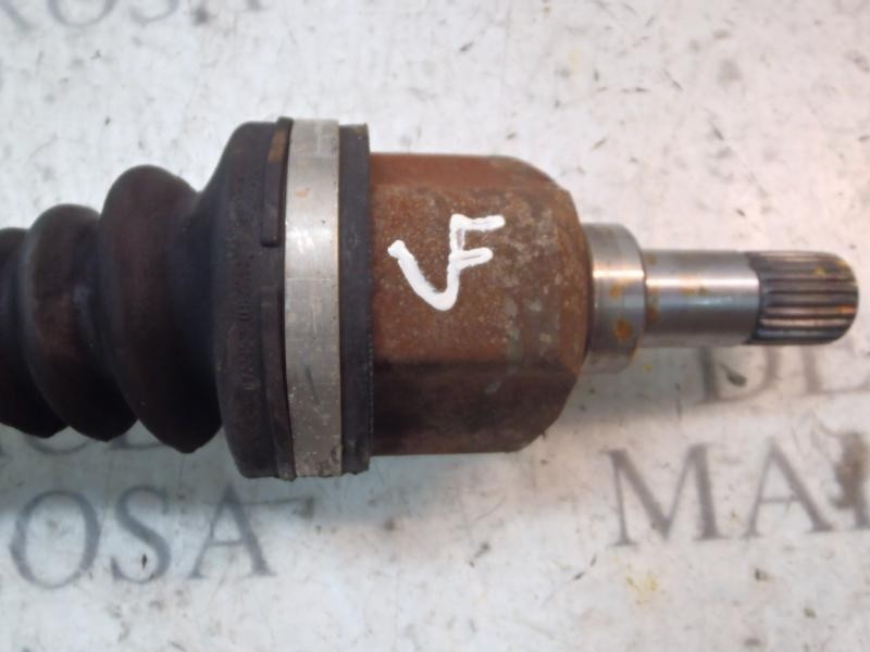 Recambio de transmision izquierda para citroën c4 berlina exclusive referencia OEM IAM 3272LW  