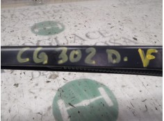 Recambio de brazo limpia delantero derecho para peugeot 208 1.4 hdi fap referencia OEM IAM    2