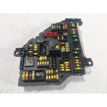 CAJA RELES / FUSIBLES 61149234423 923442401 