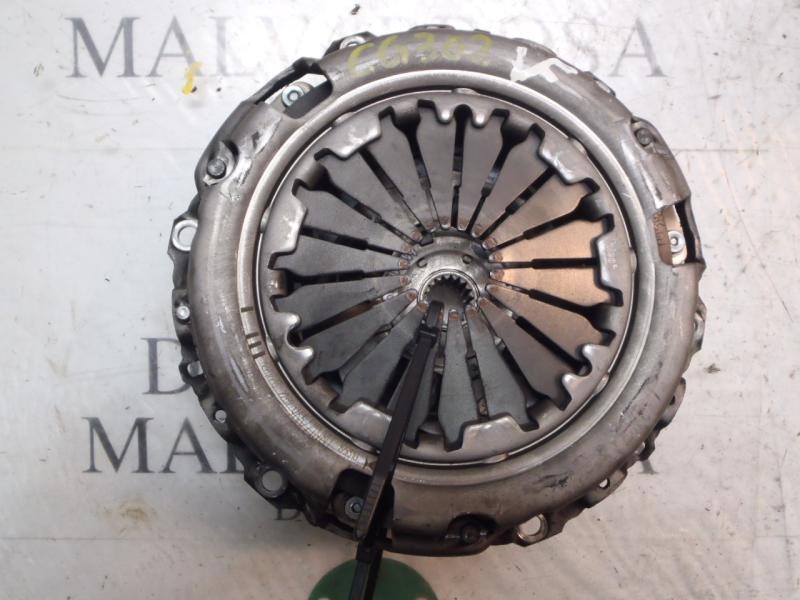 Recambio de kit embrague para peugeot 208 1.4 hdi fap referencia OEM IAM   