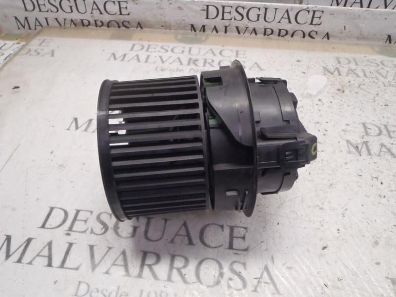Recambio de motor calefaccion para peugeot 208 1.4 hdi fap referencia OEM IAM   
