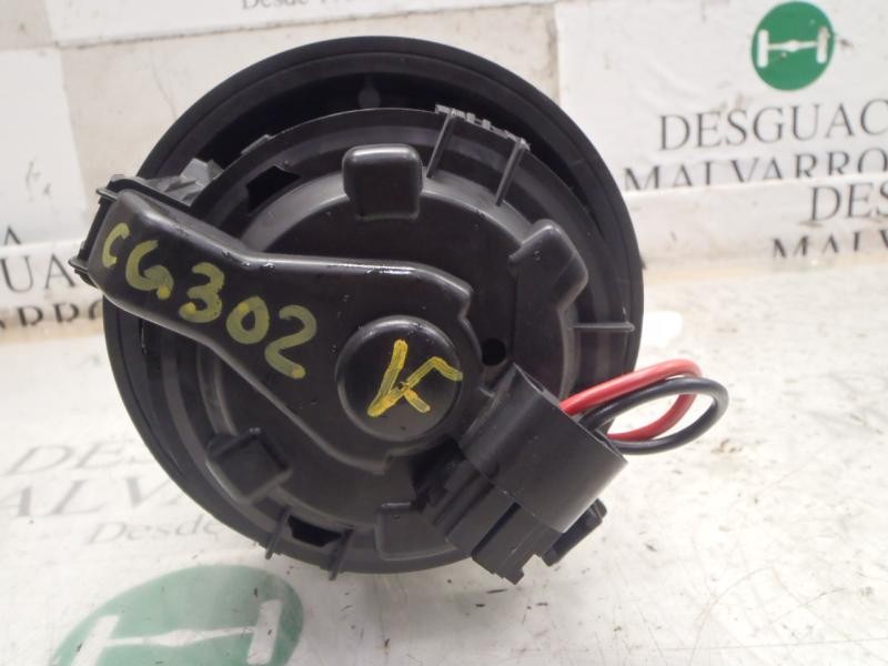 Recambio de motor calefaccion para peugeot 208 1.4 hdi fap referencia OEM IAM   