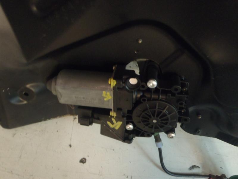 Recambio de elevalunas delantero derecho para audi a8 (d2) 3.7 quattro referencia OEM IAM   