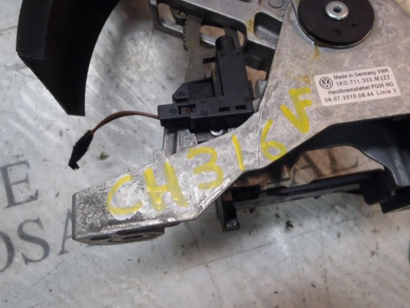 Recambio de palanca freno de mano para seat leon (1p1) reference referencia OEM IAM 1K0711303M3Q7  