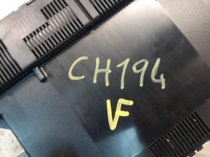 Recambio de mando climatizador para audi a8 (d2) 3.7 quattro referencia OEM IAM   