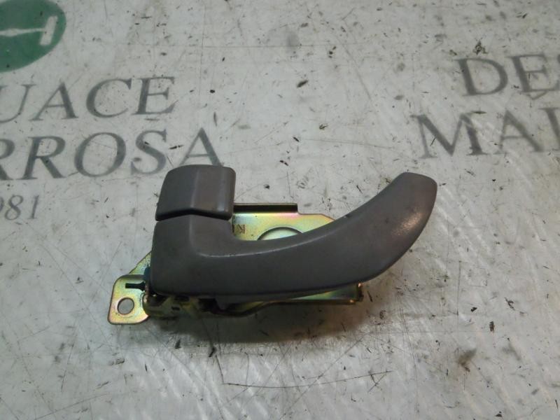 Recambio de maneta interior trasera izquierda para kia sorento 2.5 crdi ex referencia OEM IAM   