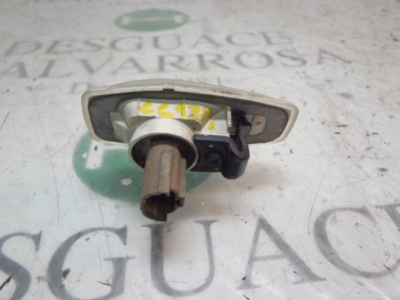 Recambio de piloto lateral izquierdo para kia sorento 2.5 crdi ex referencia OEM IAM   