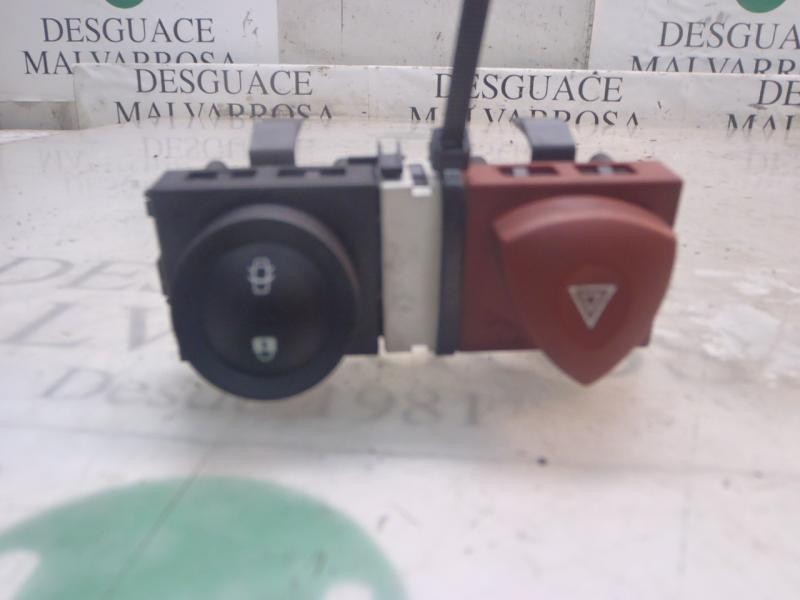 Recambio de warning para renault megane ii berlina 5p confort dynamique referencia OEM IAM   