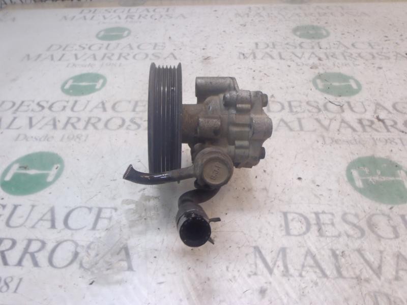 Recambio de bomba direccion para kia carens 2.0 crdi ex monovolumen referencia OEM IAM   